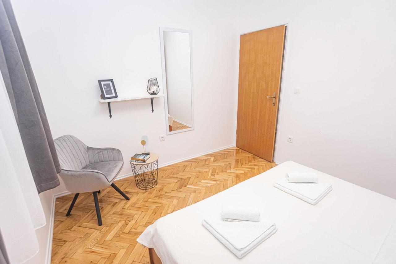 Apartments Veronika Trogir Exterior foto